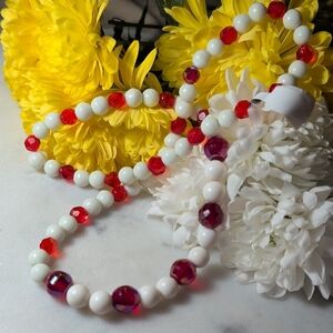 Vintage White and Red Beaded Ceramic Necklace - Elegant Women’s Jewelry